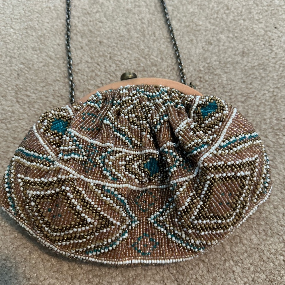 Santi Beaded Clutch (with chain)